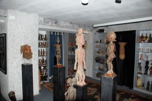 Vendone SV Liguria Fondazione tribaleglobale museo arti primarie sala piano under figure