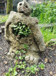 filippo biagioli figura rituale erba giardino tribale